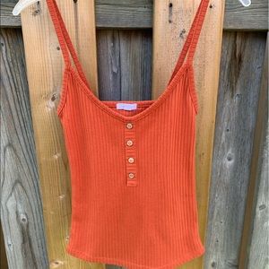 Fitted tank top